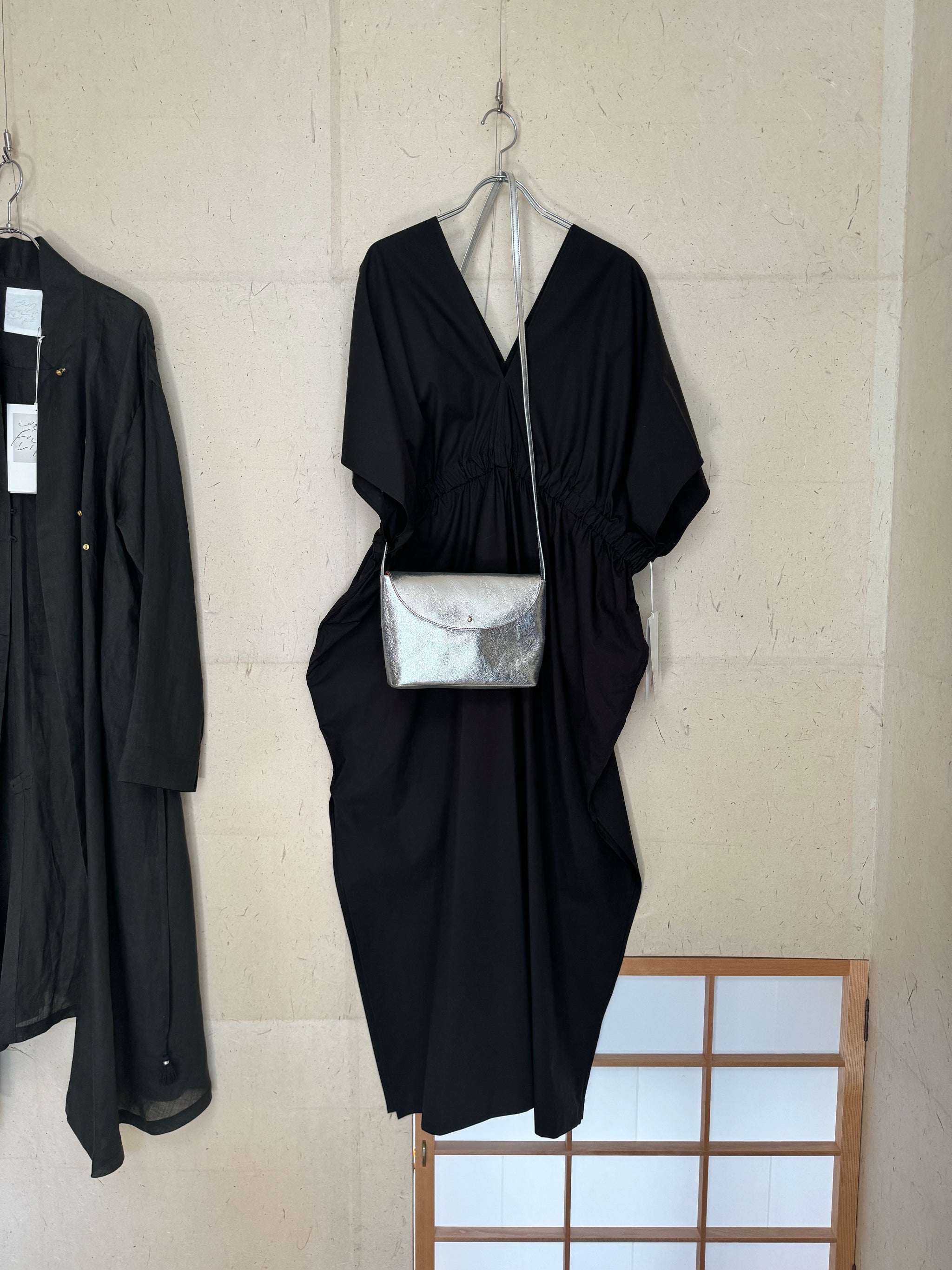 ワンピース STANDARD typewriter NEO KAFTAN DRESS STANDARD / typewriter | NEO KAFTAN DRESS – アピスとドライブ